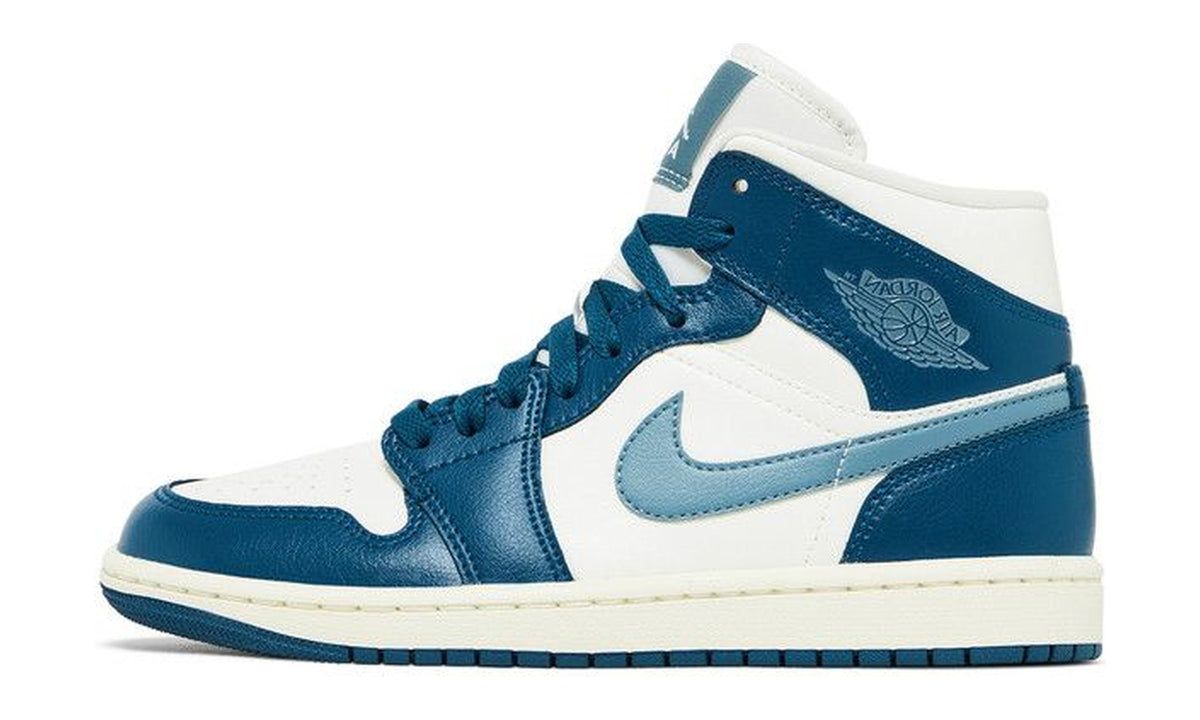 Wmns Air Jordan 1 Mid Sky J French Blue