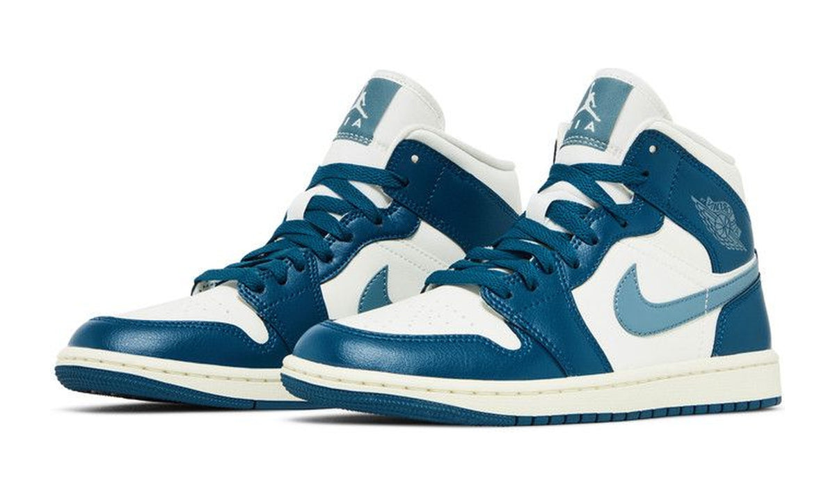 Wmns Air Jordan 1 Mid Sky J French Blue