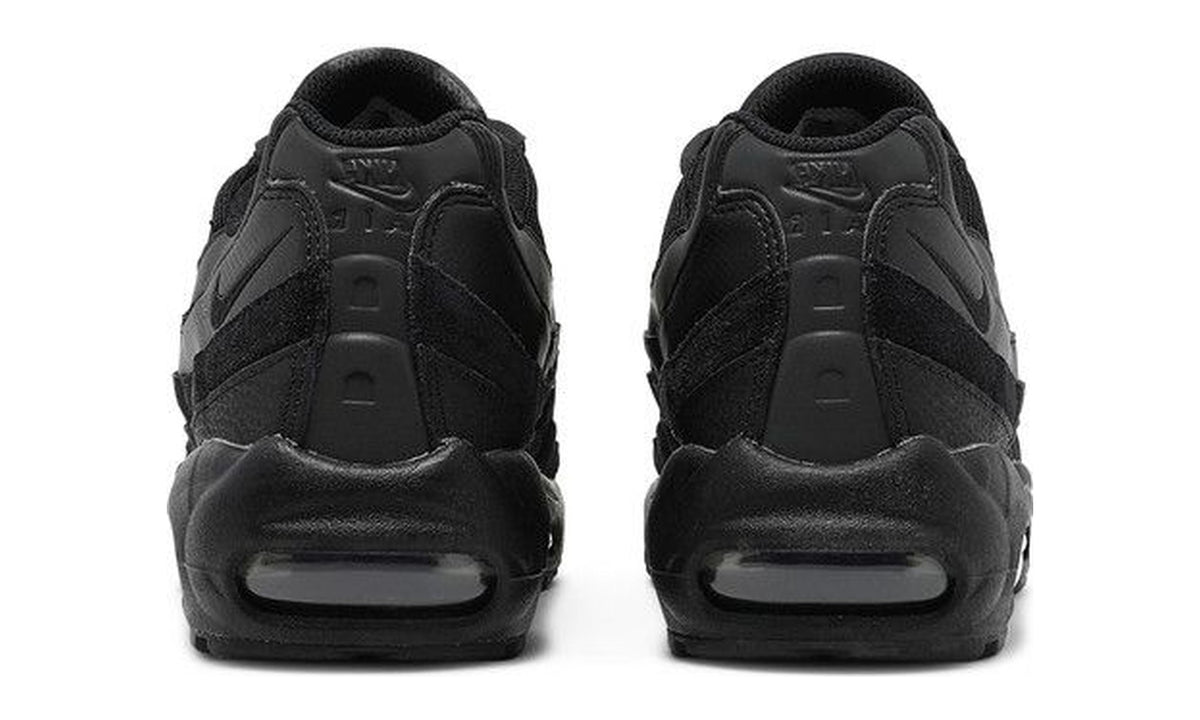 Nike Air Max 95 Essential Triple Black