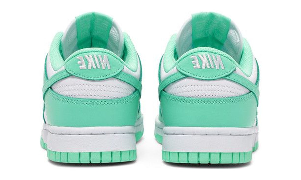 Nike Wmns Dunk Low Green Glow