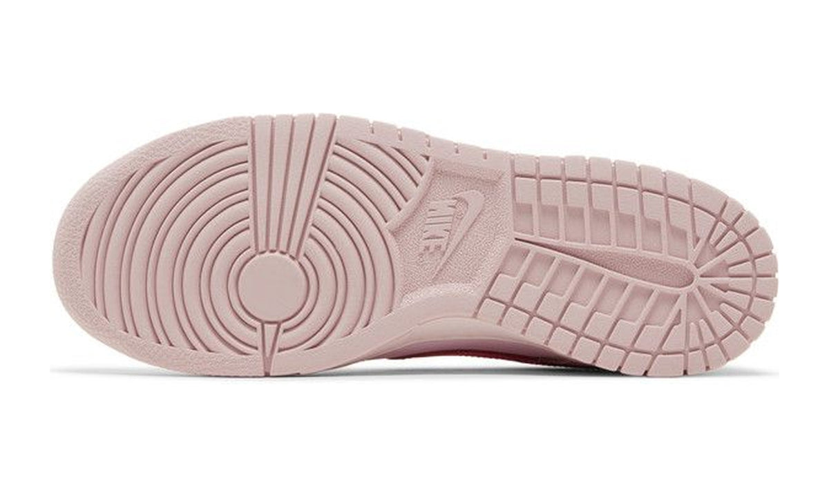 Nike Dunk Low GS Triple Pink