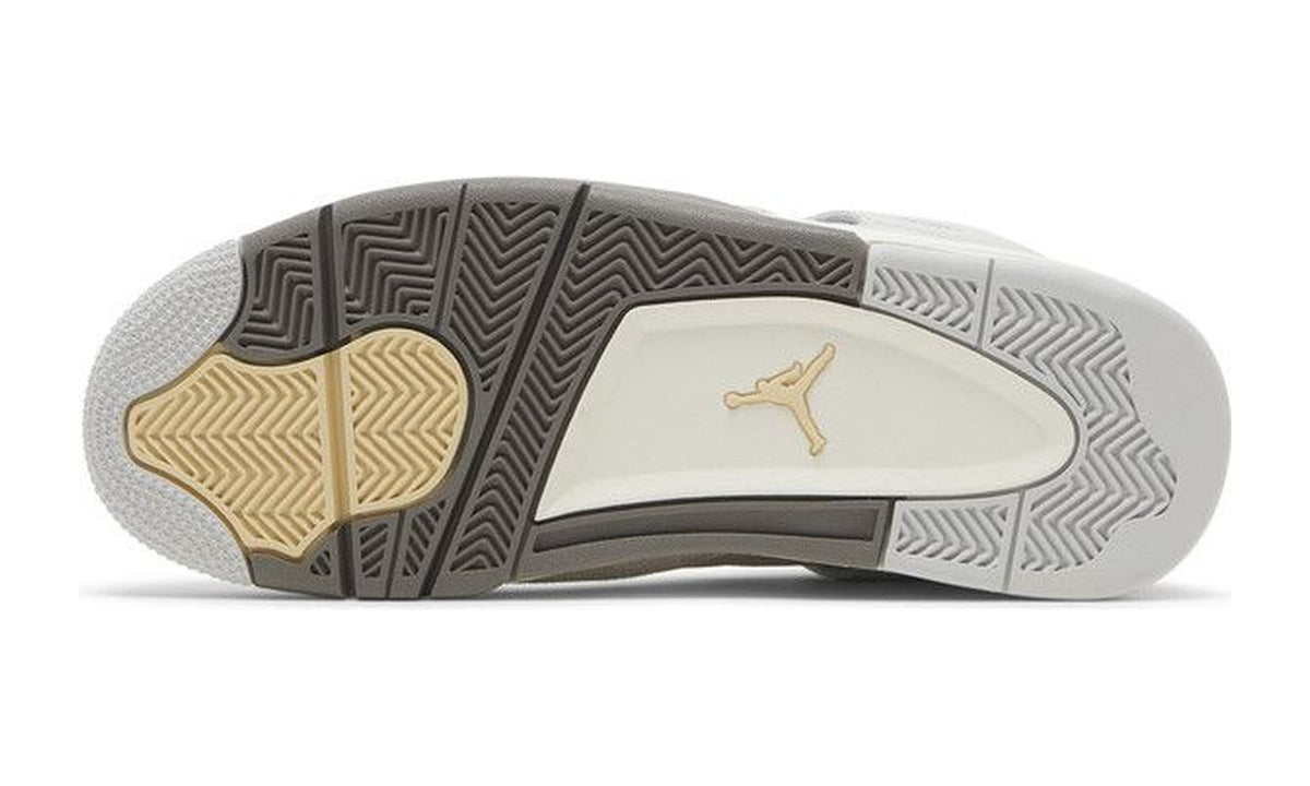 Air Jordan 4 Retro SE Craft Photon Dust