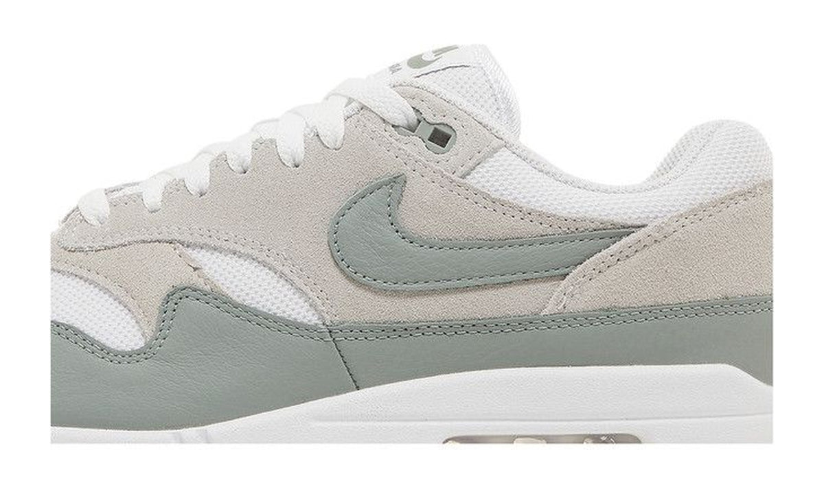 Nike Air Max 1 SC Mica Green