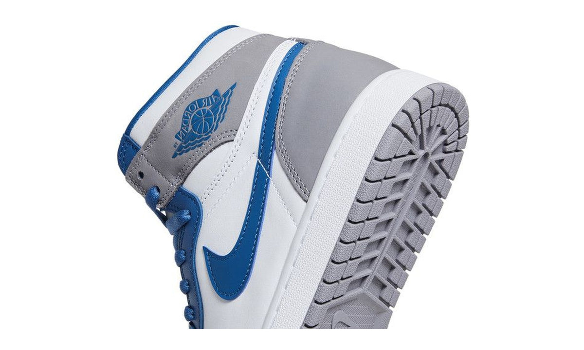 Air Jordan 1 Retro High OG True Blue