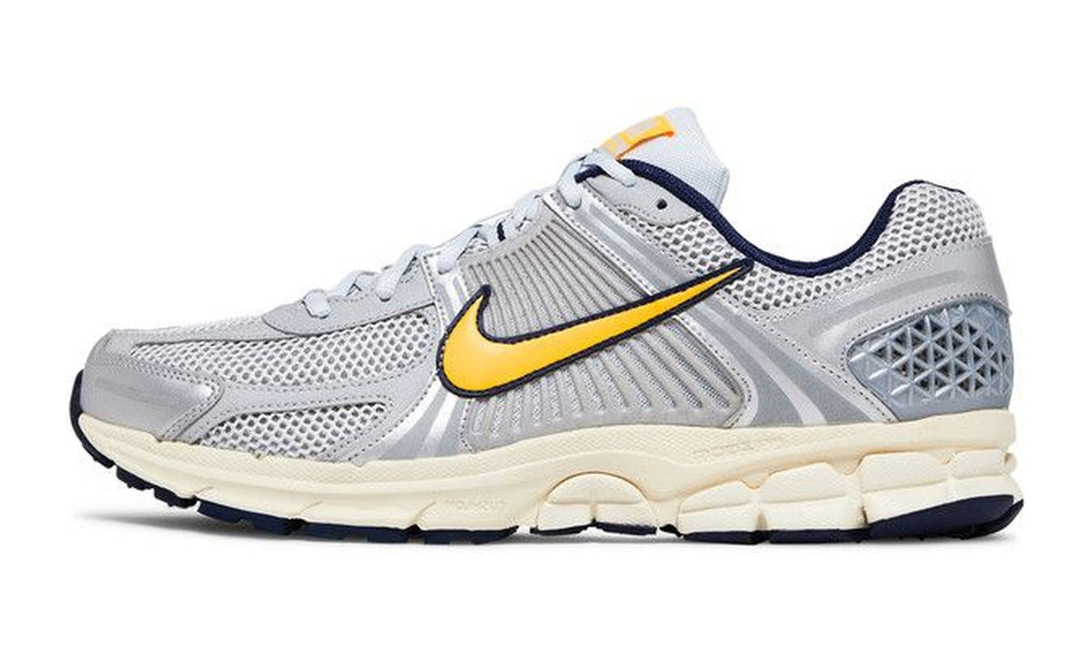 Nike Air Zoom Vomero 5 Platinum Laser Orange