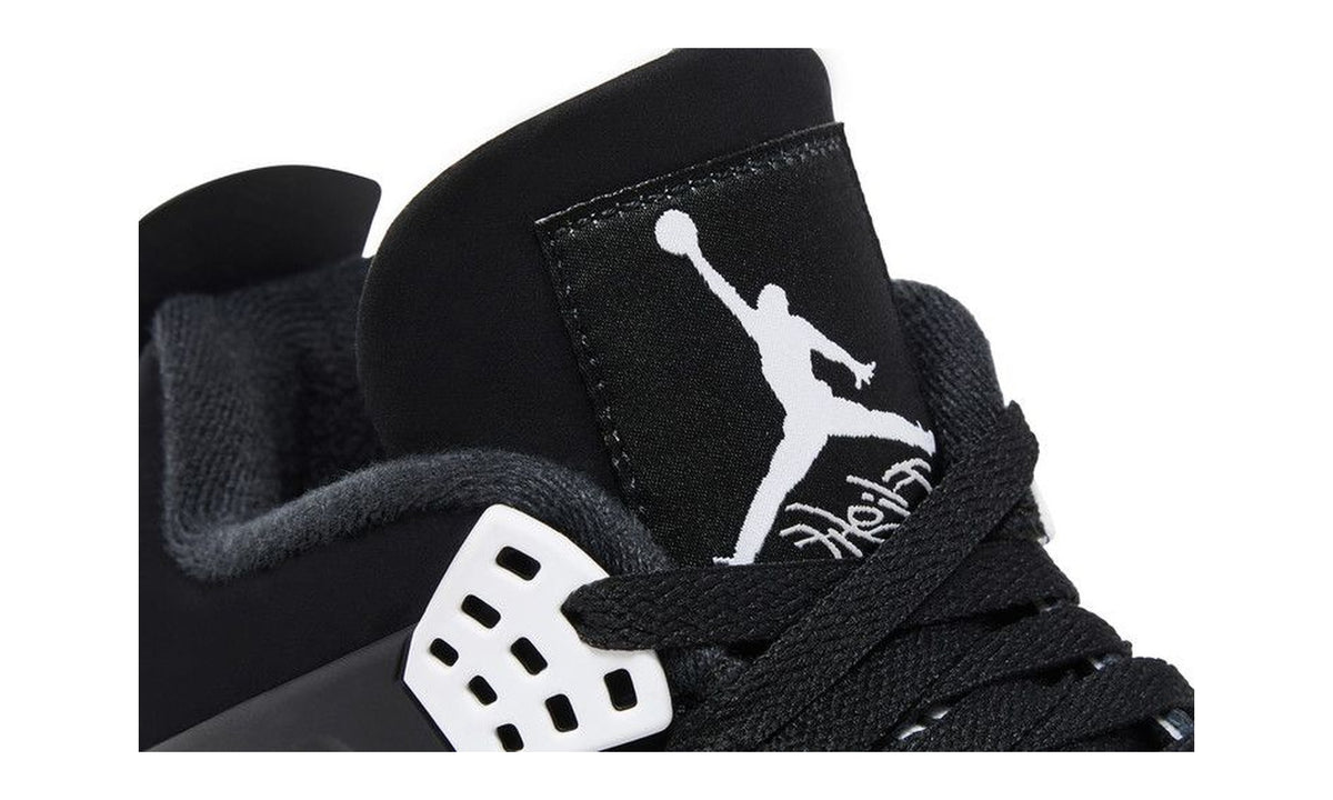 Air Jordan 4 Retro White Thunder