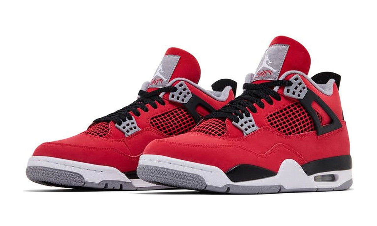 Air Jordan 4 Retro Toro Bravo 2026