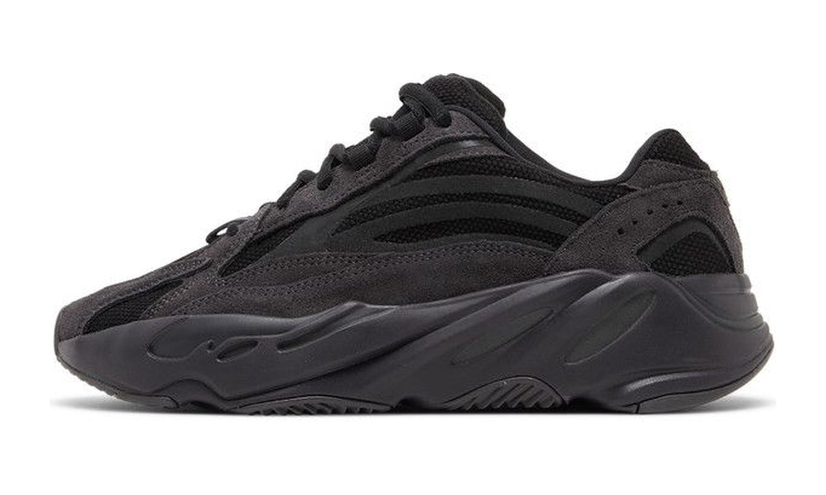adidas Yeezy Boost 700 V2 Vanta