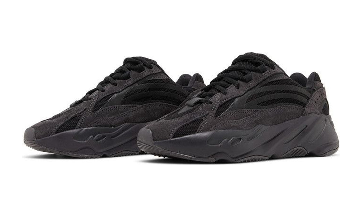 adidas Yeezy Boost 700 V2 Vanta