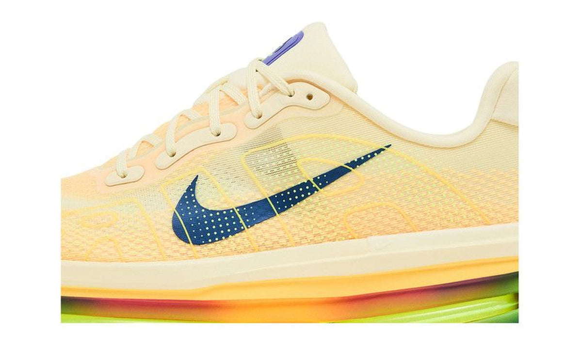 Nike Vomero Premium Alabaster