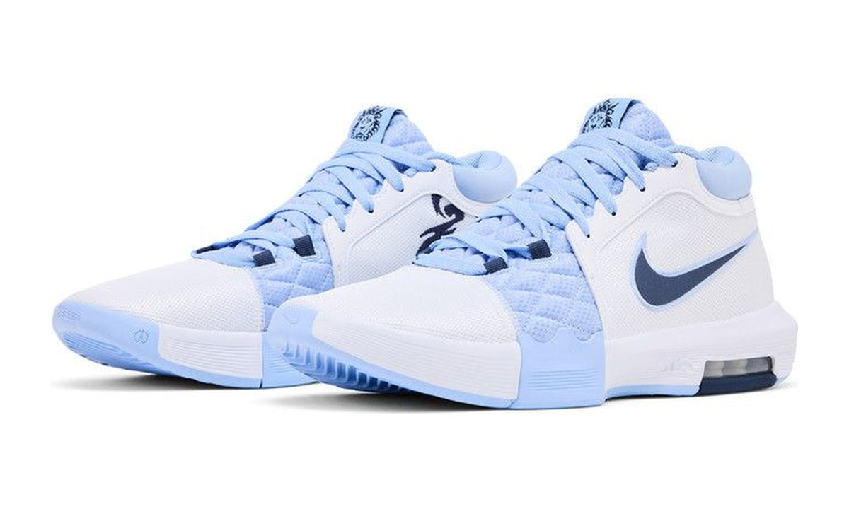 Nike LeBron Witness 8 UNC
