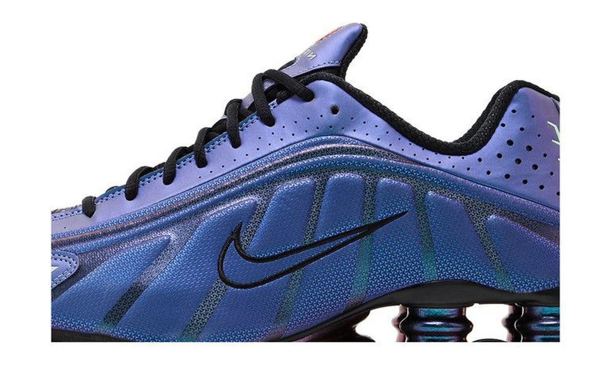 Nike Shox R4 Iridescent