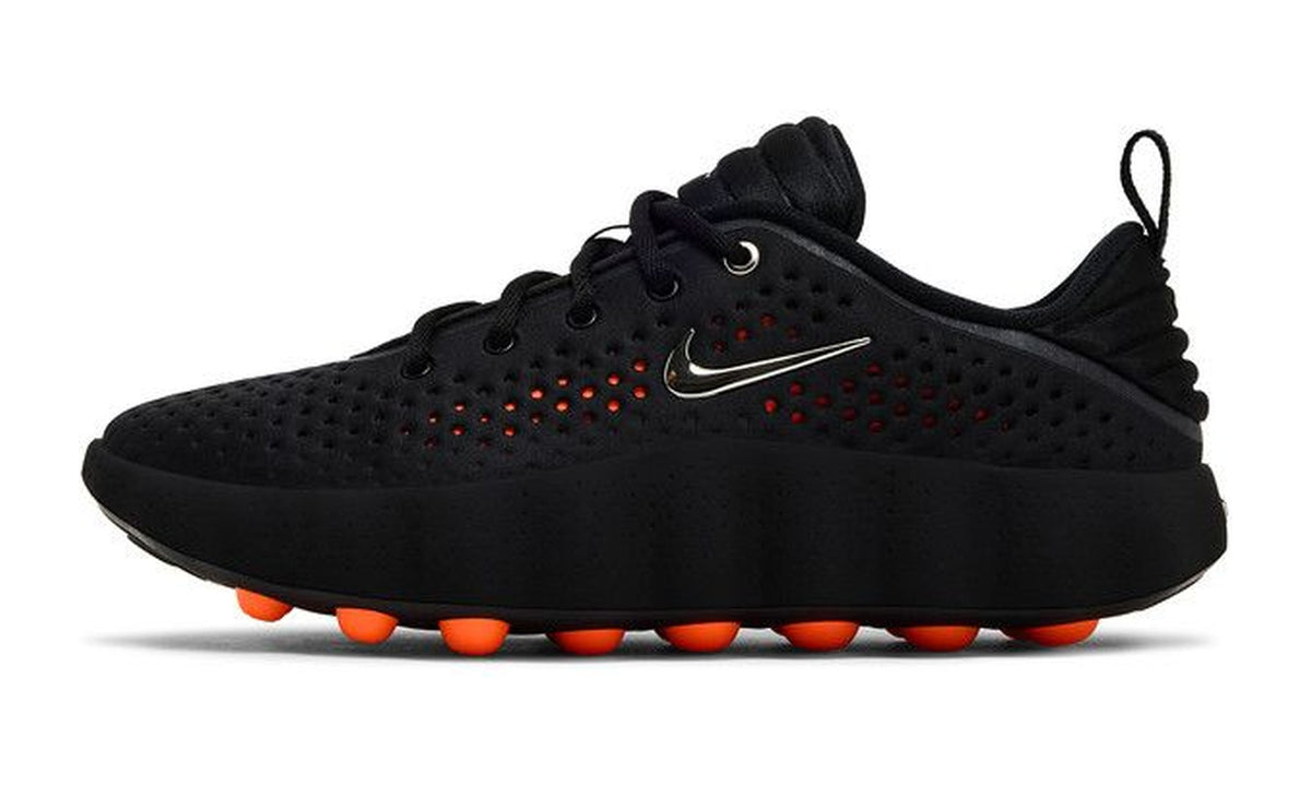 Nike Wmns Mind 002 Black Hyper Crimson