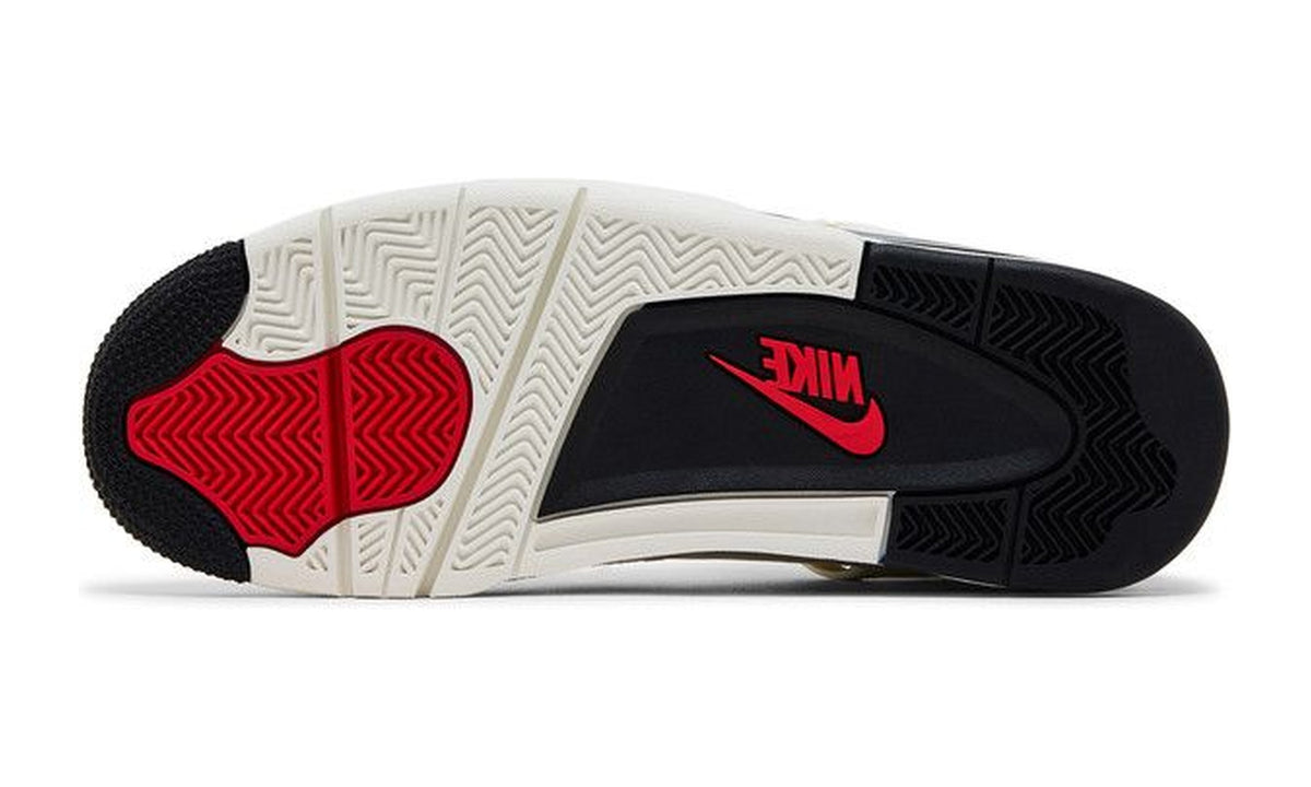 Air Jordan 4 Retro Flight Club