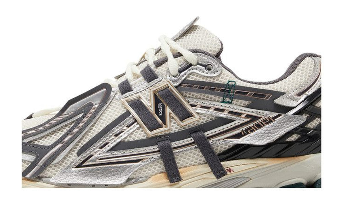 New Balance 1906A Silver Gold Metallic