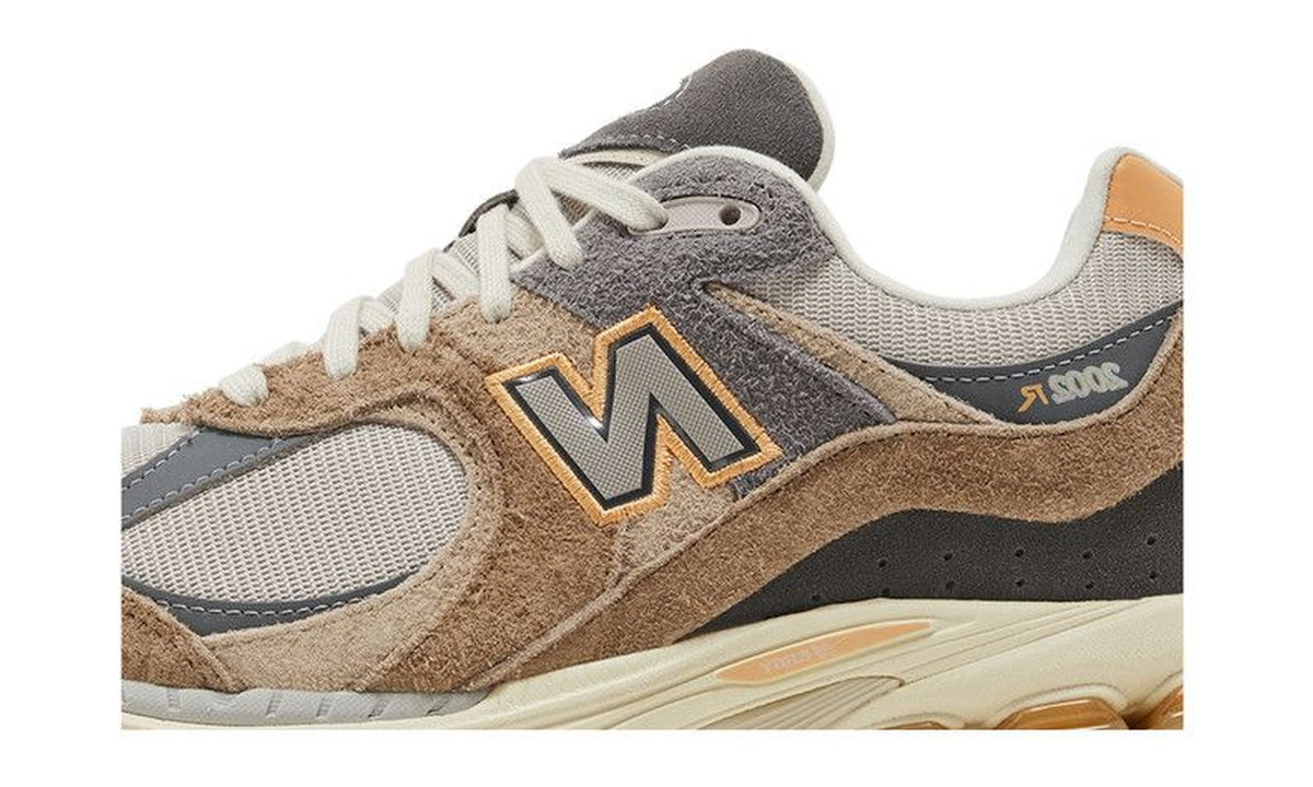 New Balance 2002R Mushroom Hazy Peach
