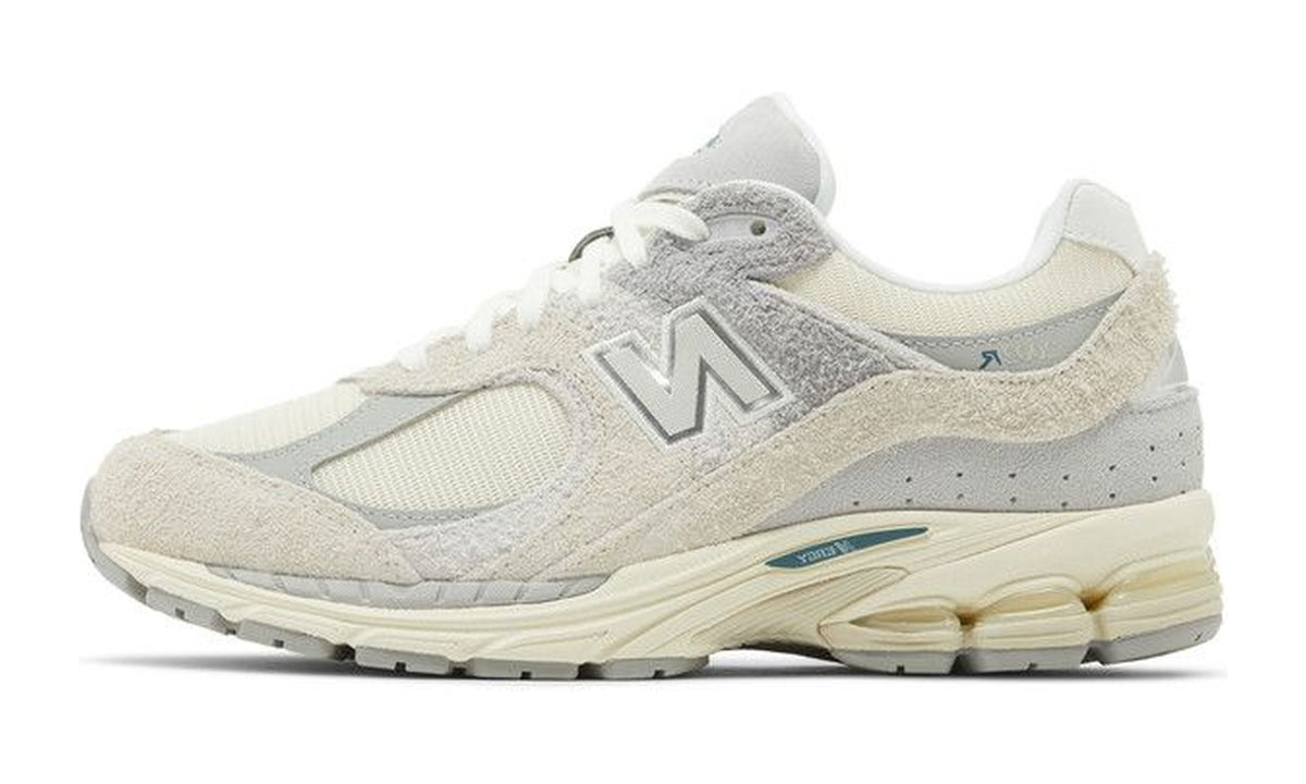 New Balance 2002R Linen