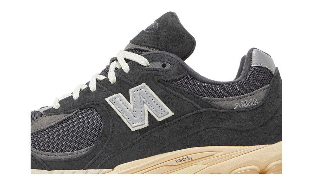 New Balance 2002R Phantom