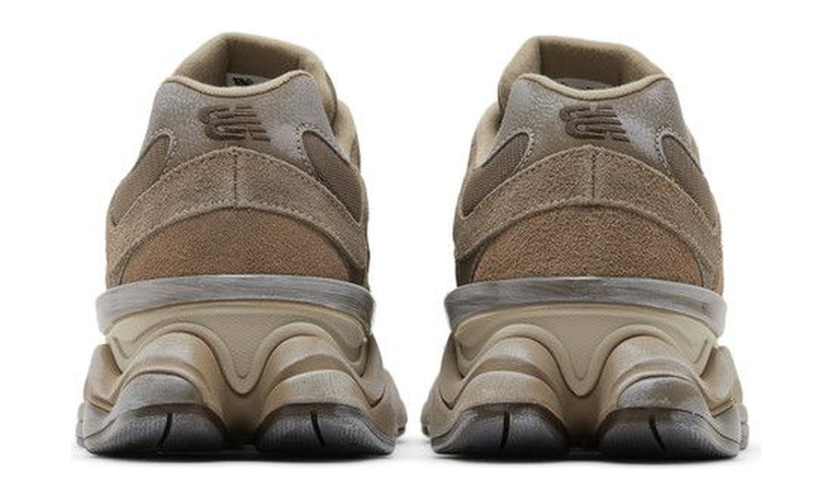 New Balance 9060 Mushroom