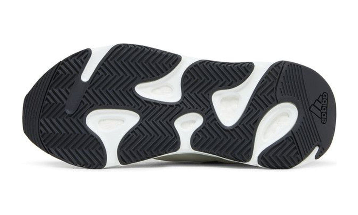 adidas Men's Yeezy Boost 700 MNVN Laceless Analog