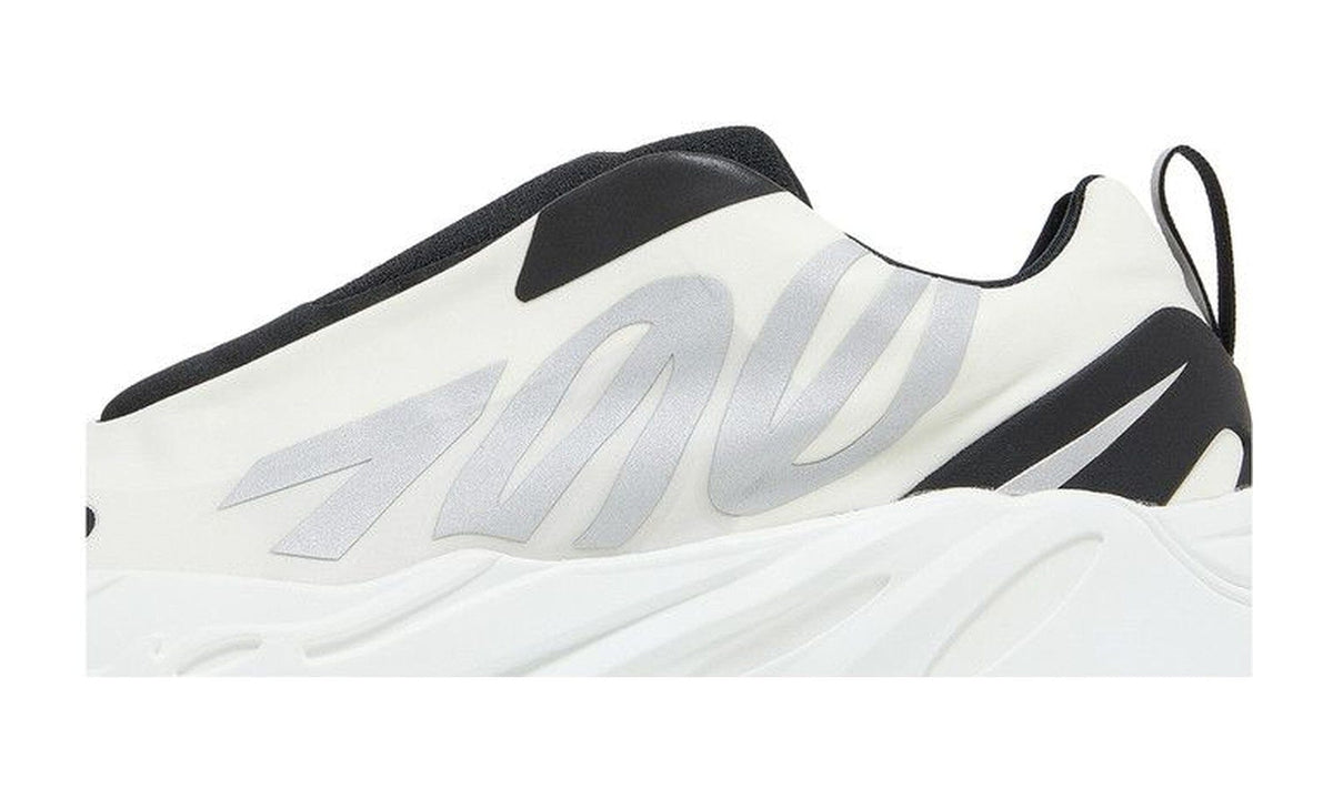 adidas Men's Yeezy Boost 700 MNVN Laceless Analog