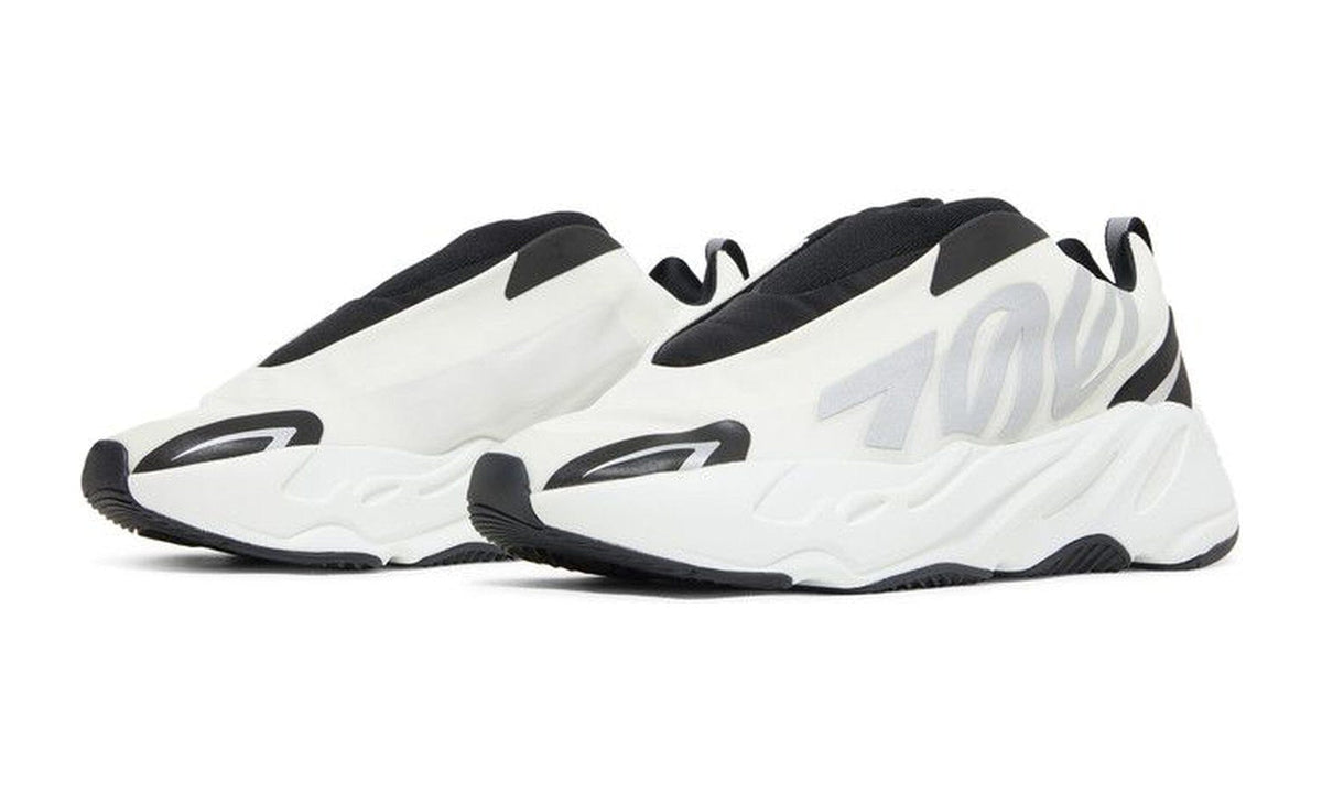 adidas Men's Yeezy Boost 700 MNVN Laceless Analog