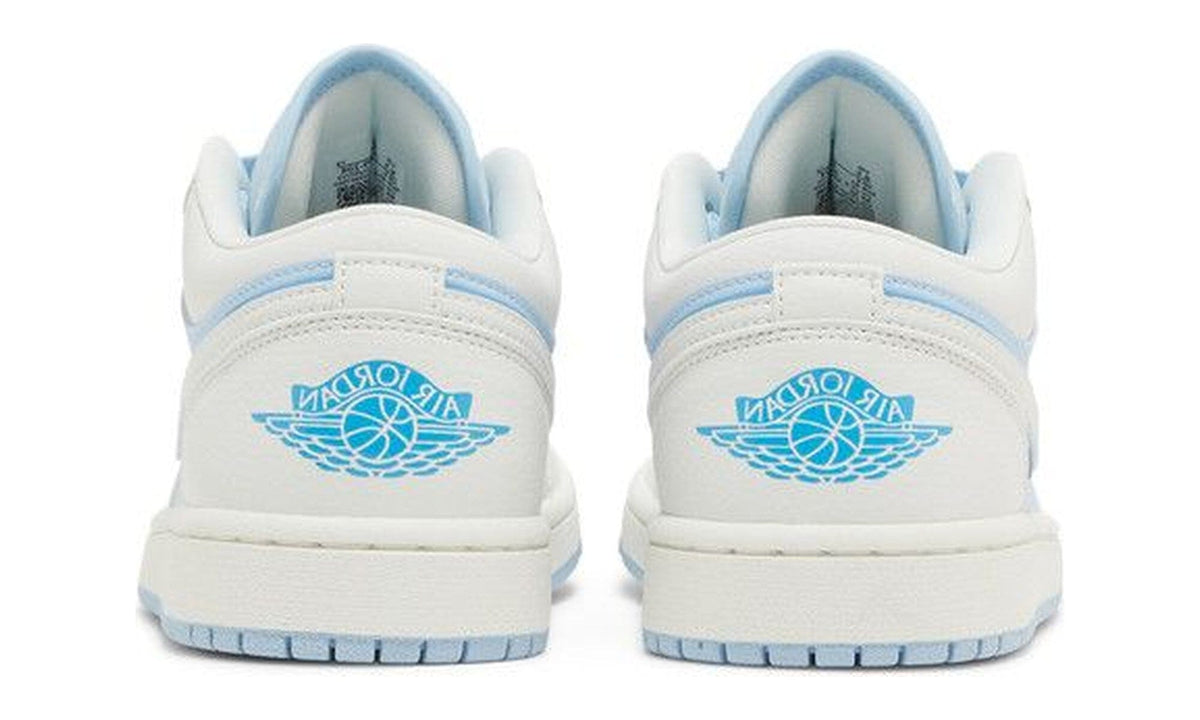 Wmns Air Jordan 1 Low SE Reverse Ice Blue