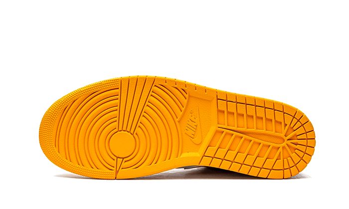 Air Jordan 1 Low Taxi – limitierter Sneaker bei Shade Studios