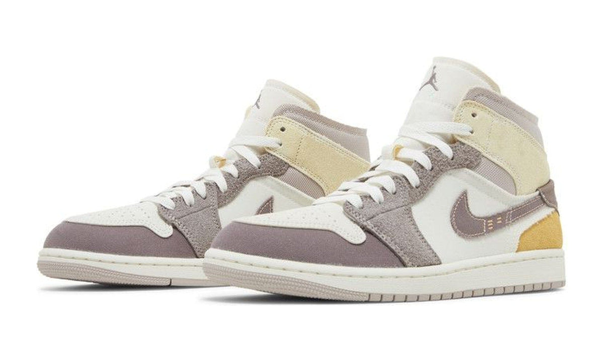 Air Jordan 1 Mid SE Craft Inside Out - Taupe Haze