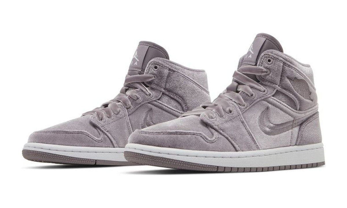 Wmns Air Jordan 1 Mid Purple Velvet