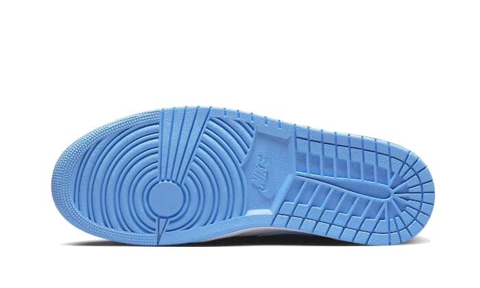 Air Jordan 1 Mid University Blue Grey – limitierter Sneaker bei Shade Studios