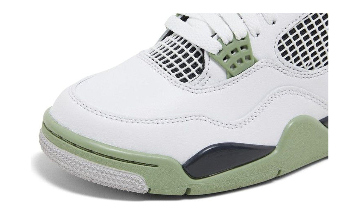 Wmns Air Jordan 4 Retro Seafoam