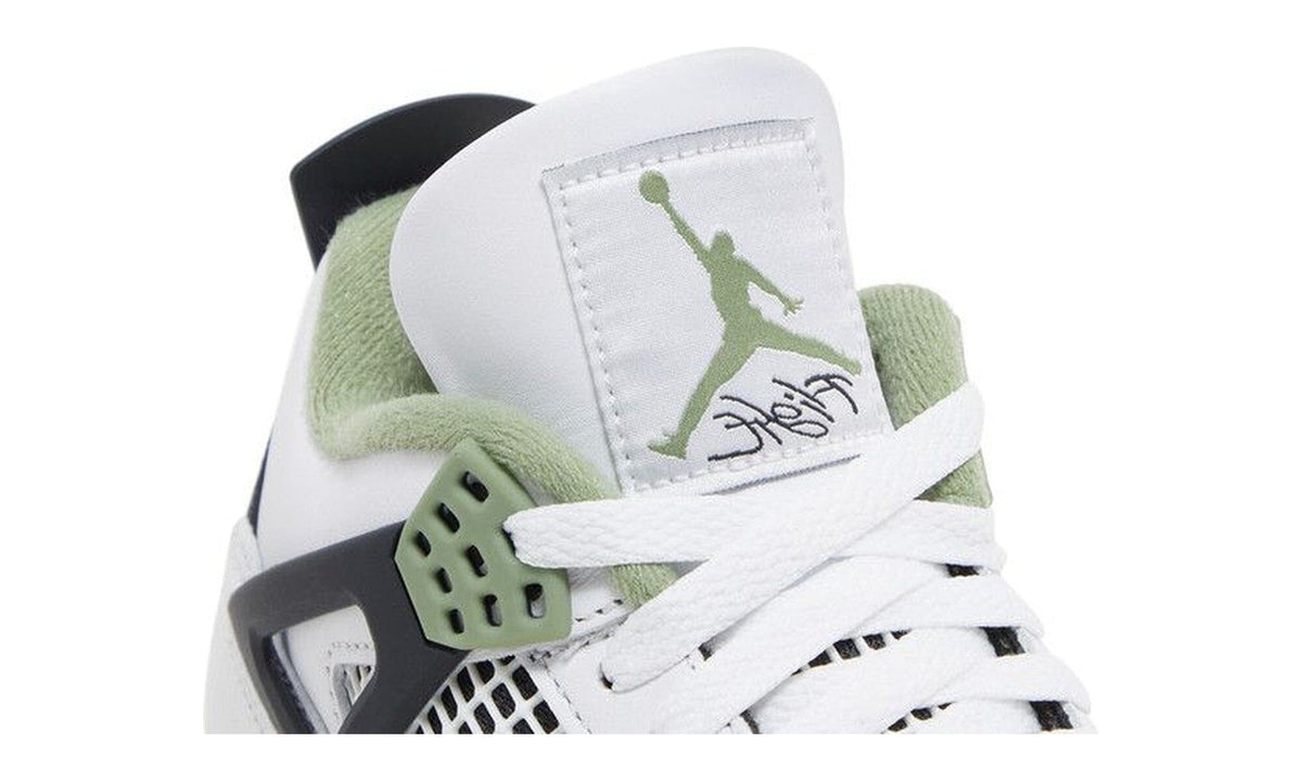 Wmns Air Jordan 4 Retro Seafoam