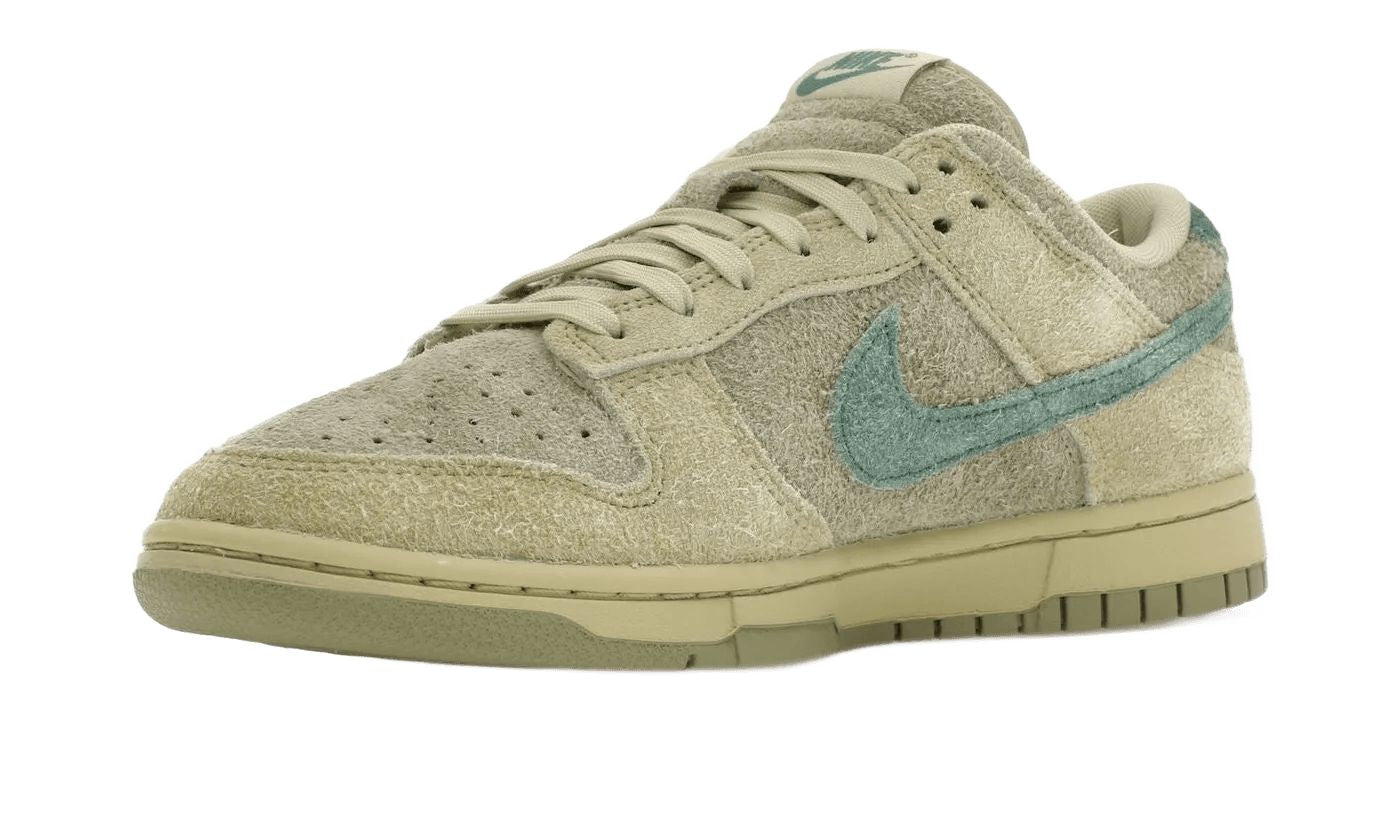Dunk Low Olive Aura – limitierter Sneaker bei Shade Studios