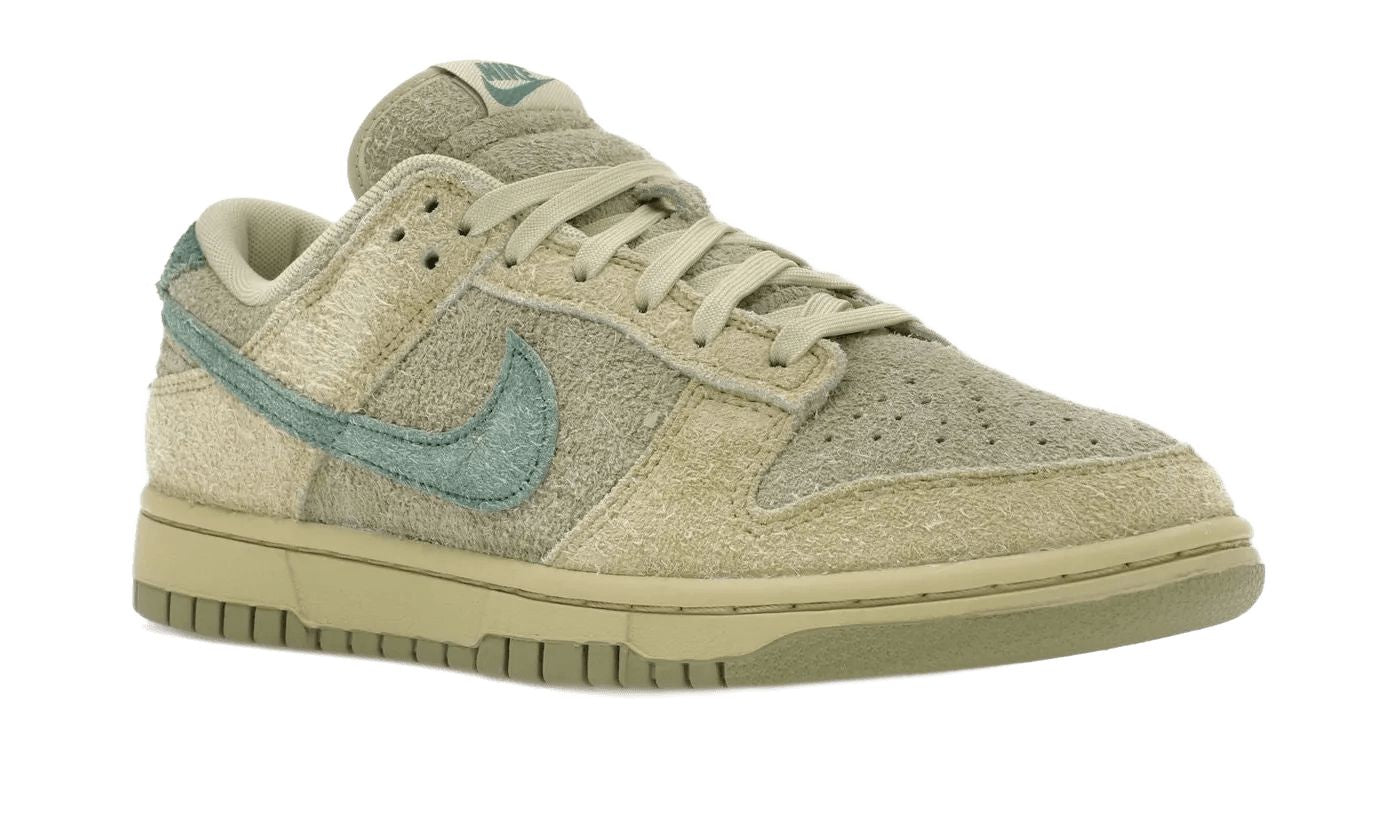 Dunk Low Olive Aura – limitierter Sneaker bei Shade Studios