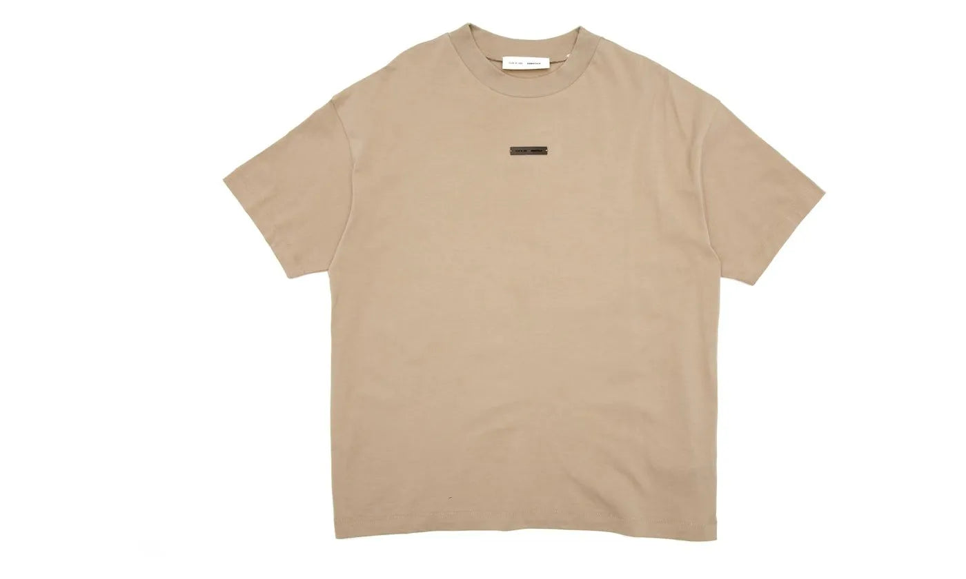 Fear of God Essentials Classic Tee Timber - 125SP254191F