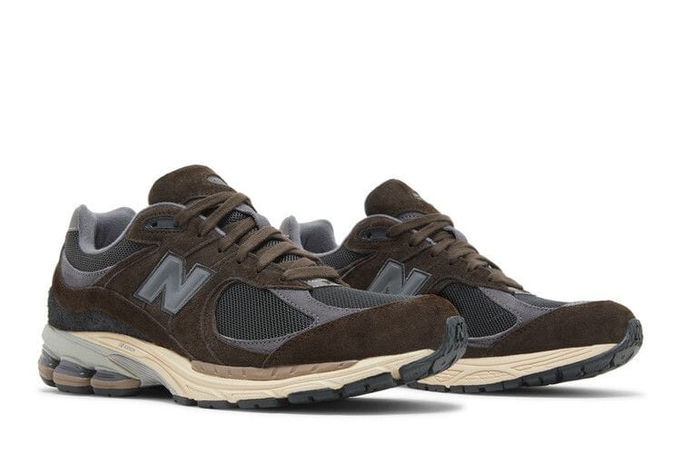 New Balance 2002R Lunar New Year Rich Earth – limitierter Sneaker bei Shade Studios