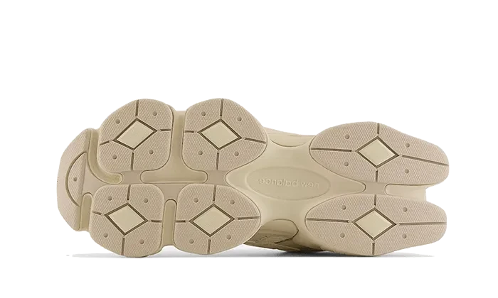 New Balance 9060 Cream Black – limitierter Sneaker bei Shade Studios