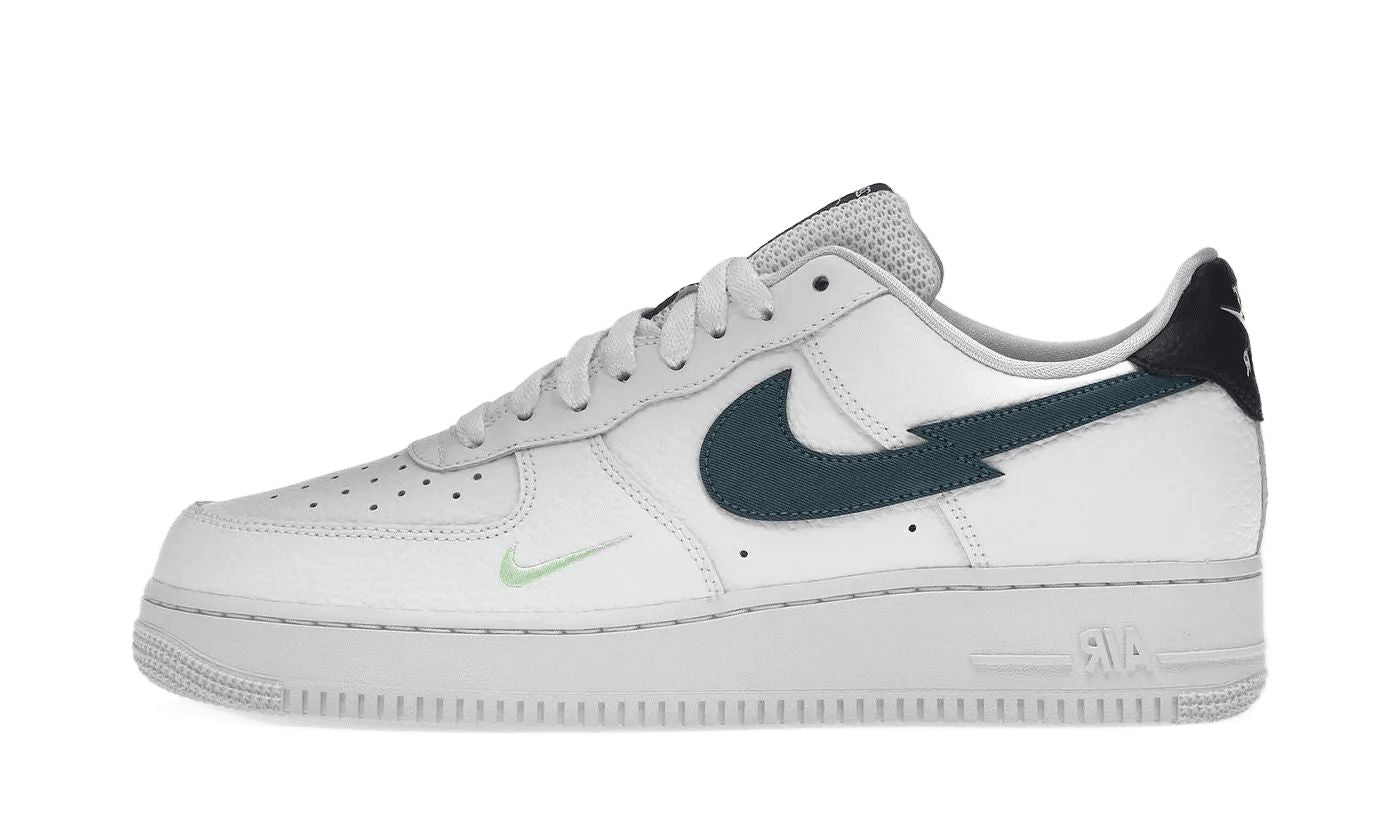 Nike Air Force 1 Low Split Swoosh White Aquamarine – limitierter Sneaker bei Shade Studios