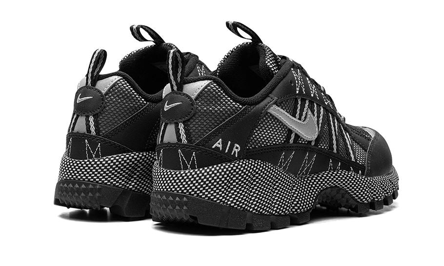 Nike Air Humara QS Black Metallic Silver – limitierter Sneaker bei Shade Studios