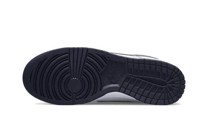 Nike Dunk Low 3D Swoosh – limitierter Sneaker bei Shade Studios
