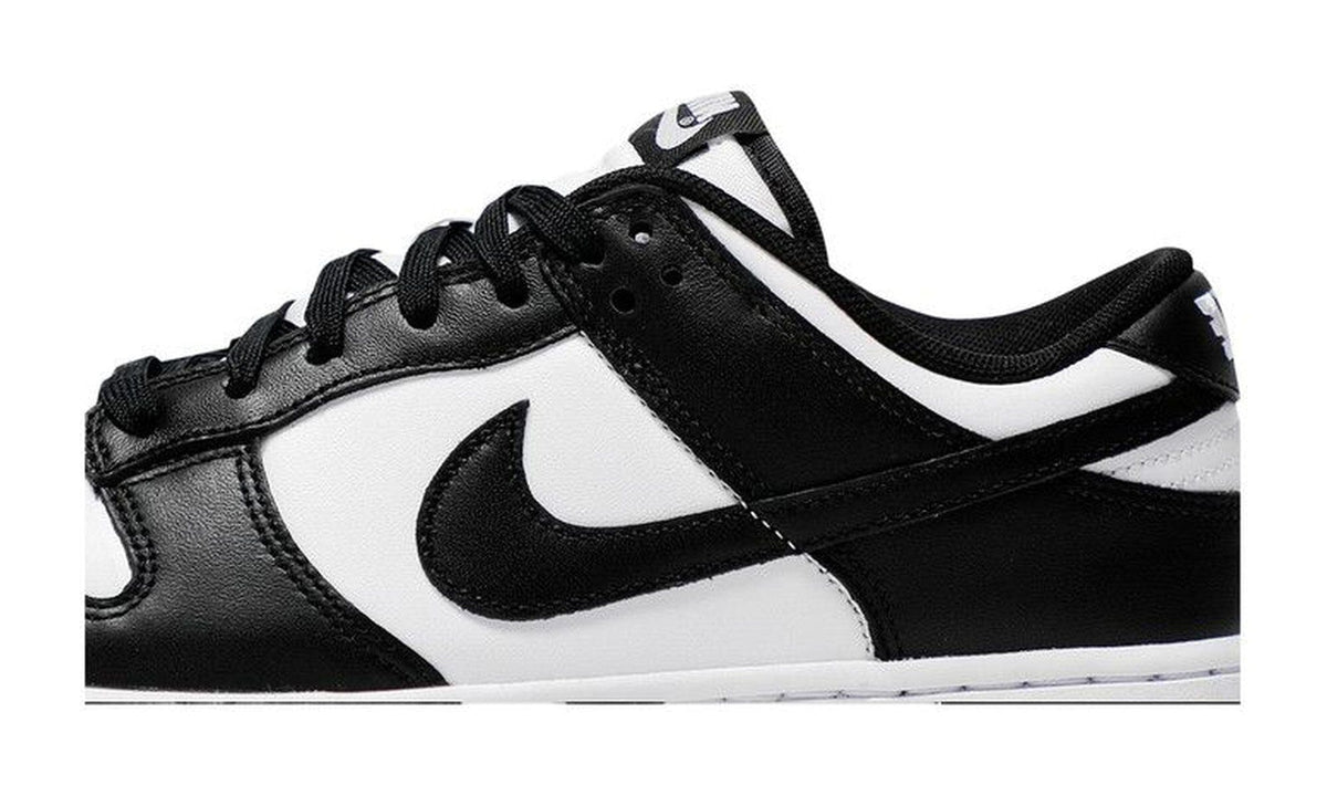 Nike Dunk Low Black White
