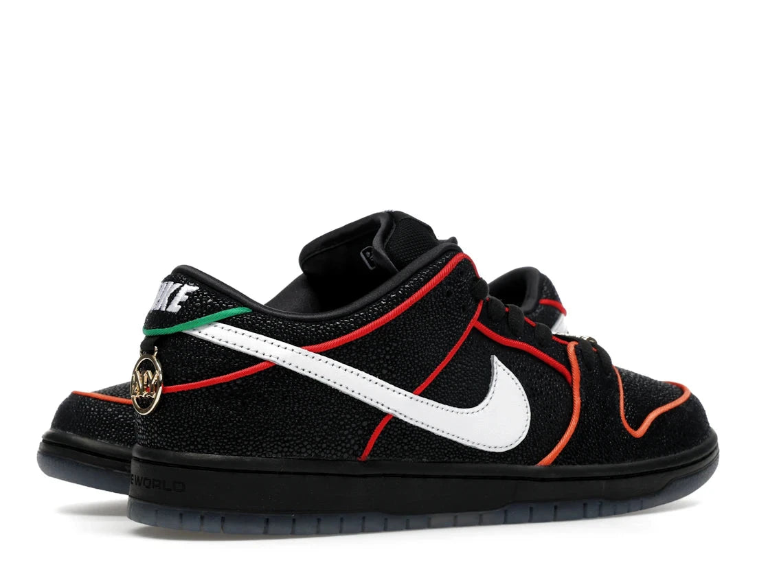SB Dunk Low Bronx Girls Skate - HV1664-001